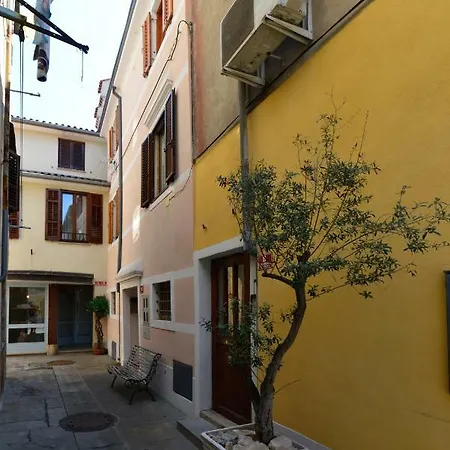 Daire Slovenia Izola